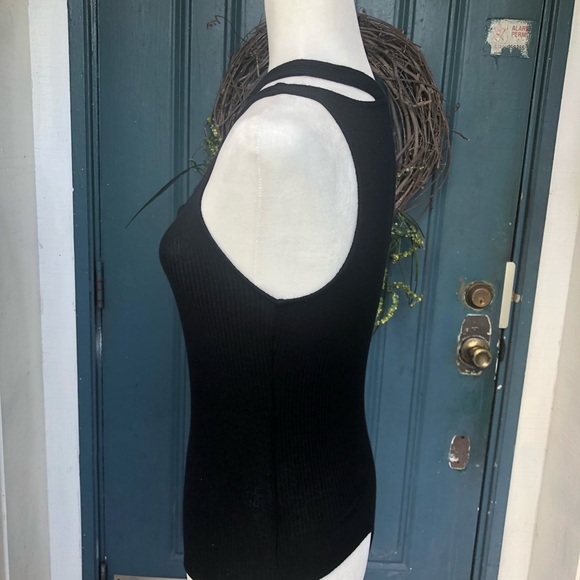 Express bodysuit - Picture 2 of 5